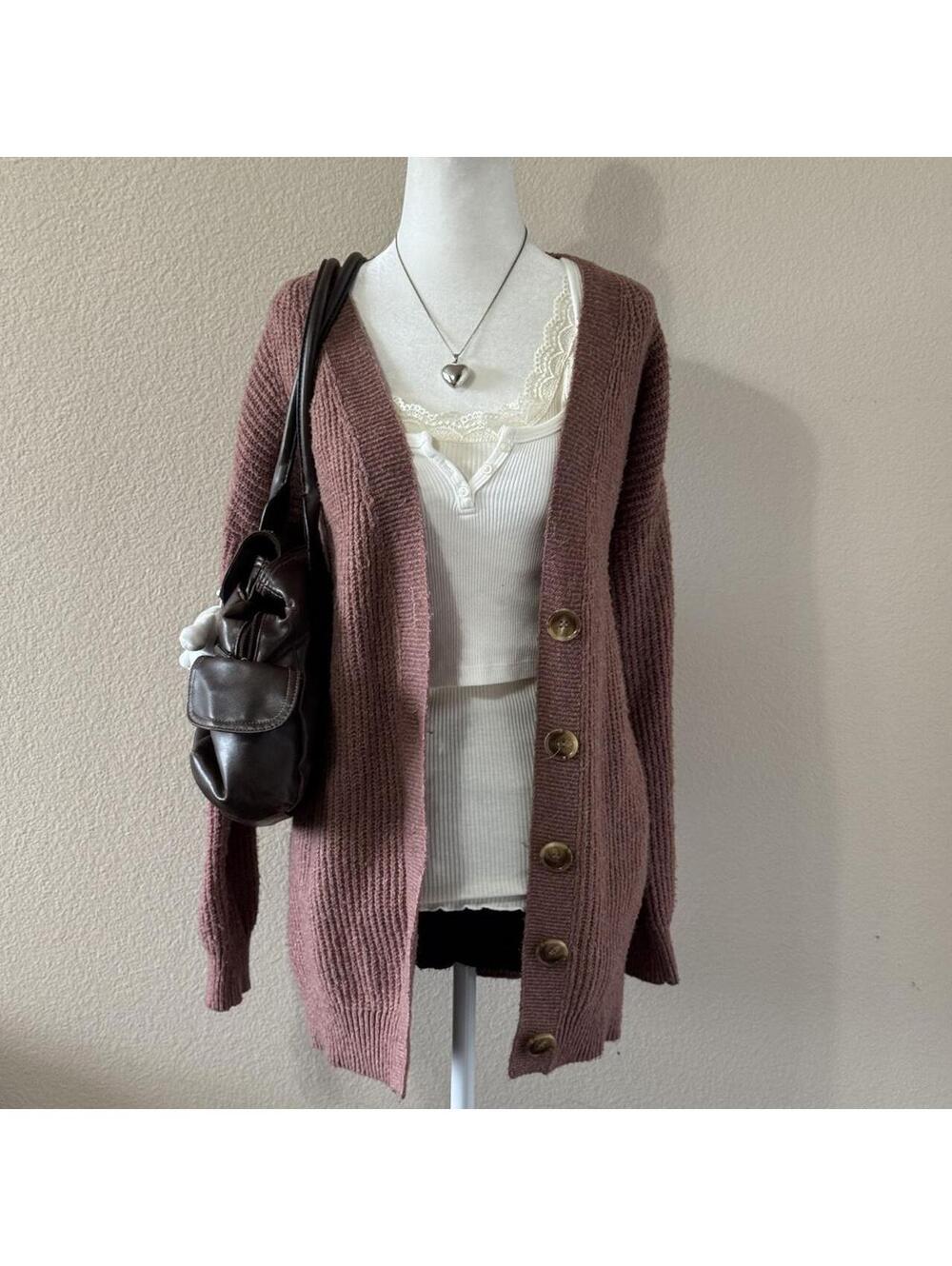 ੈ✩‧₊˚2000s blush pink knit button up oversized cardigan
